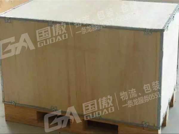 钢带卡扣箱
